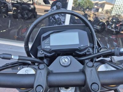 2025 Suzuki DR-Z4S — photo 15 view