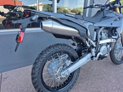 2025 Suzuki DR-Z4S — engine compartment view