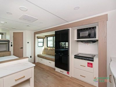 2026 Grand Design Transcend Xplor - Photo 8