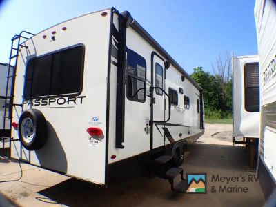2022 Keystone RV Passport SL - Photo 3
