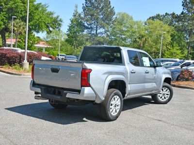 2026 Toyota Tacoma - Photo 2