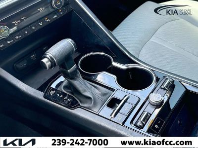 2023 Kia K5 — photo 27 view