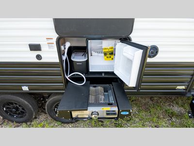 2025 Forest River Cherokee Grey Wolf - Photo 9