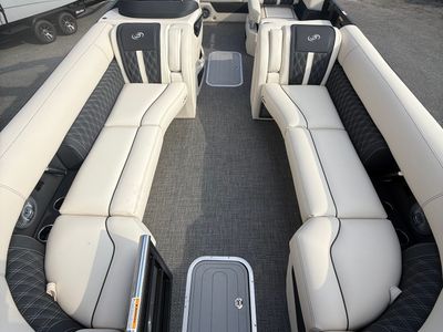2026 Barletta Lusso L25UA — photo 14 view