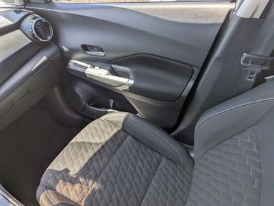 2022 Nissan Kicks — photo 15 view