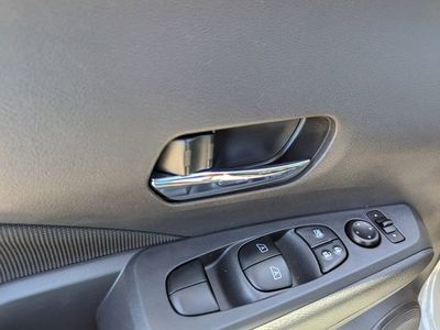 2022 Nissan Kicks — photo 18 view