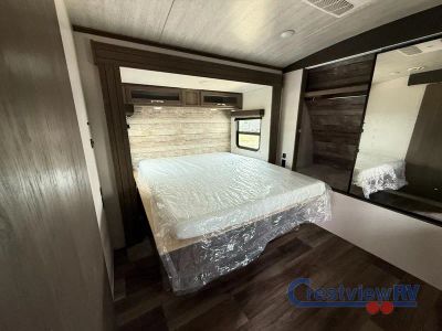 2021 Keystone RV Cougar Half-Ton - Photo 17