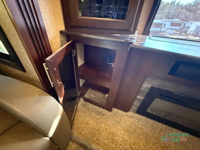2020 Jayco Pinnacle - Photo 35