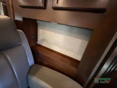 2020 Jayco Pinnacle - Photo 26