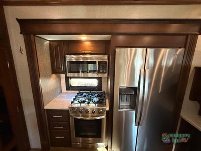2020 Jayco Pinnacle - Photo 47