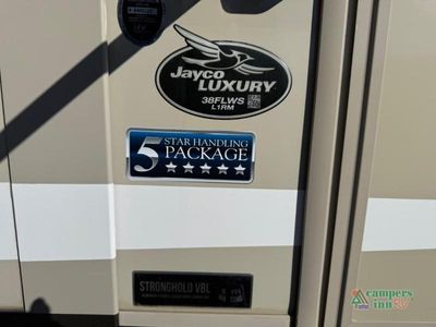 2020 Jayco Pinnacle - Photo 8