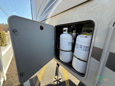 2020 Jayco Pinnacle - Photo 17