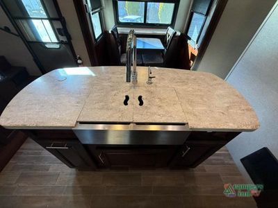 2020 Jayco Pinnacle - Photo 50