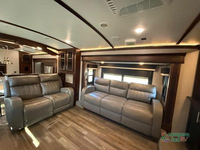 2020 Jayco Pinnacle - Photo 34