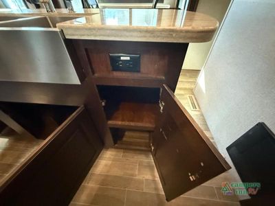 2020 Jayco Pinnacle - Photo 46