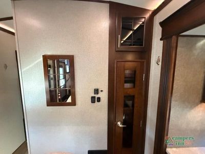 2020 Jayco Pinnacle - Photo 43