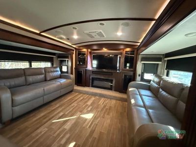 2020 Jayco Pinnacle - Photo 29