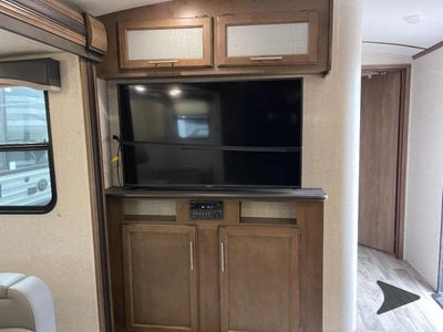 2019 Keystone RV Cougar Half-Ton Series - Photo 19