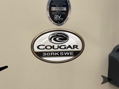 2019 Keystone RV Cougar Half-Ton Series - Photo 38