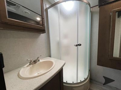 2019 Keystone RV Cougar Half-Ton Series - Photo 29