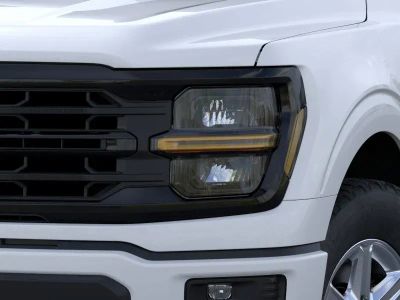2026 Ford F-150 — photo 18 view