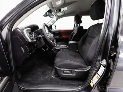 2022 Toyota TACOMA SR5 - Photo 4