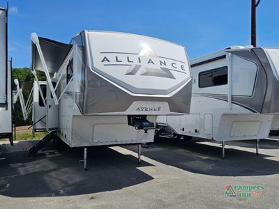 2026 Alliance RV Avenue — front three-quarter view