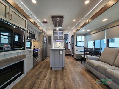 2026 Alliance RV Avenue — photo 9 view
