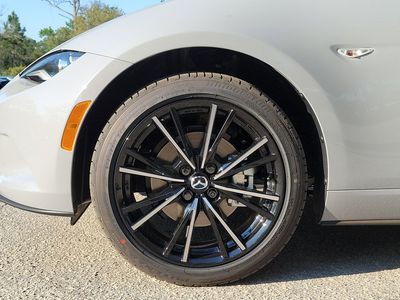 2026 Mazda MX-5 Miata - Photo 7