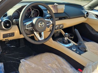 2026 Mazda MX-5 Miata - Photo 17