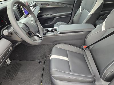 2026 Toyota Camry - Photo 8