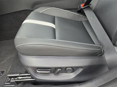 2026 Toyota Camry - Photo 16
