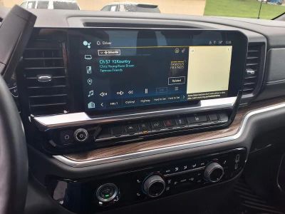 2024 Chevrolet Silverado 1500 — interior view