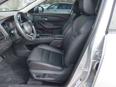 2023 Nissan Rogue - Photo 20