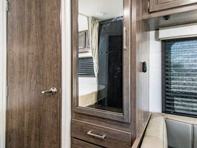 2026 Entegra Coach Odyssey SE - Photo 10