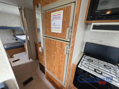 2002 Forest River RV Wildwood - Photo 15
