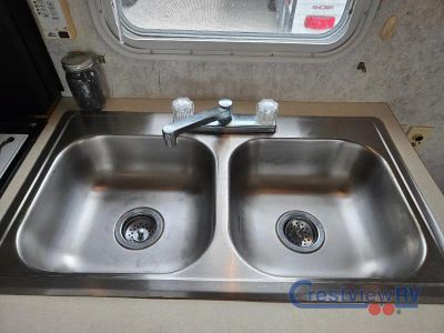 2002 Forest River RV Wildwood - Photo 12