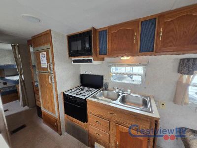 2002 Forest River RV Wildwood - Photo 11