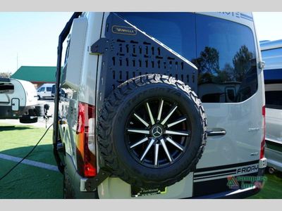 2026 Remote Vans Remote Vans - Photo 9