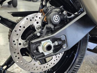 2026 KTM 990 RC R - Photo 11