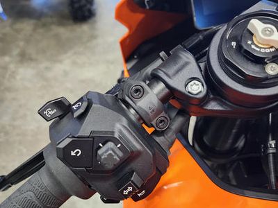2026 KTM 990 RC R - Photo 15