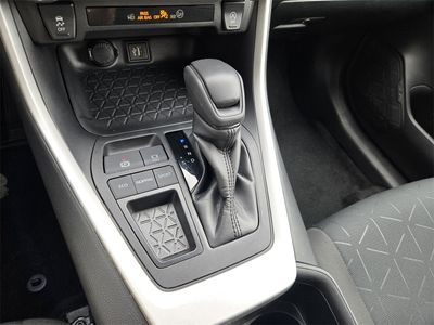 2024 Toyota RAV4 - Photo 14