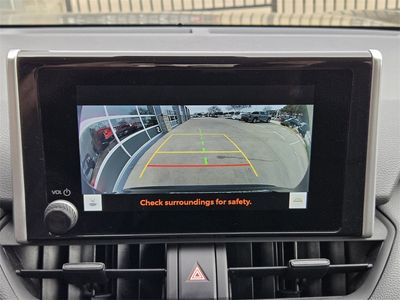 2024 Toyota RAV4 - Photo 12