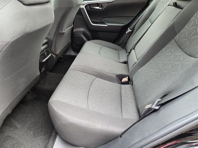 2024 Toyota RAV4 - Photo 19