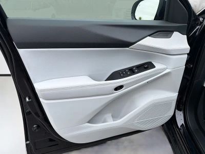 2026 Jeep Cherokee — photo 21 view