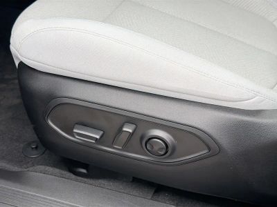 2026 Jeep Cherokee — photo 24 view