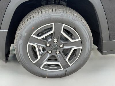 2026 Jeep Cherokee — photo 40 view