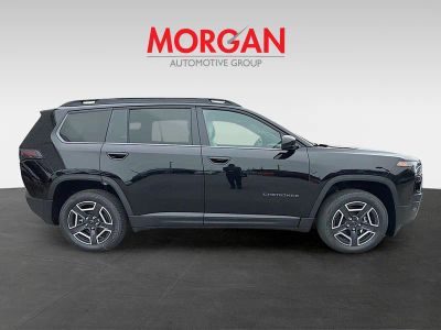 2026 Jeep Cherokee — side profile view