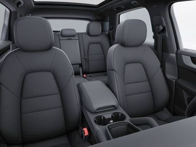 2026 Porsche Cayenne - Photo 10