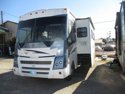 2008 Winnebago ITASCA - Photo 2